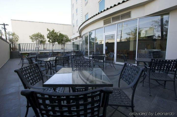 Hotel Antaris Galerias Monterrey Esterno foto